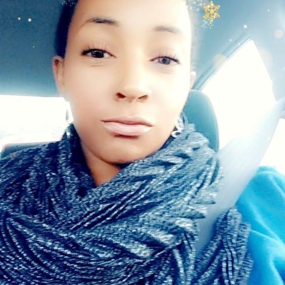 Meet your Posher, Candy